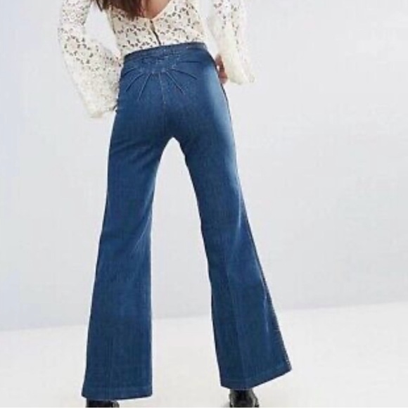 Free People Ray of Sunshine Jeans
Good condition , discontinued style
Size 30 - Picture 2 of 9